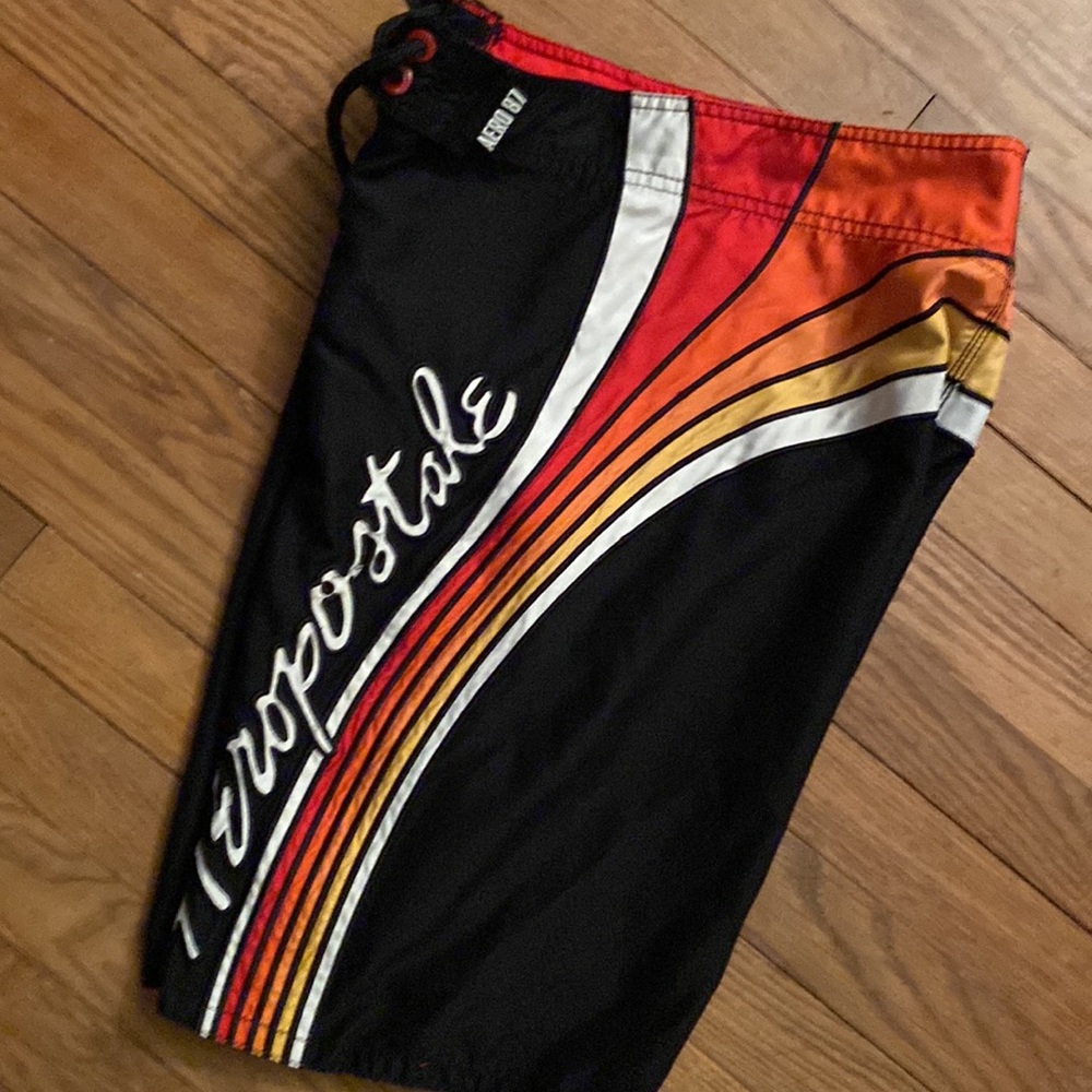 Aeropostale. 28 - Picture 1 of 5